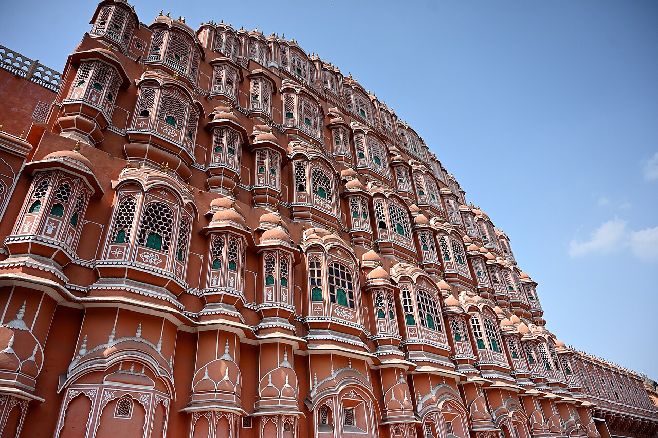 The pink facade of Hawa Mahal, Jaipur